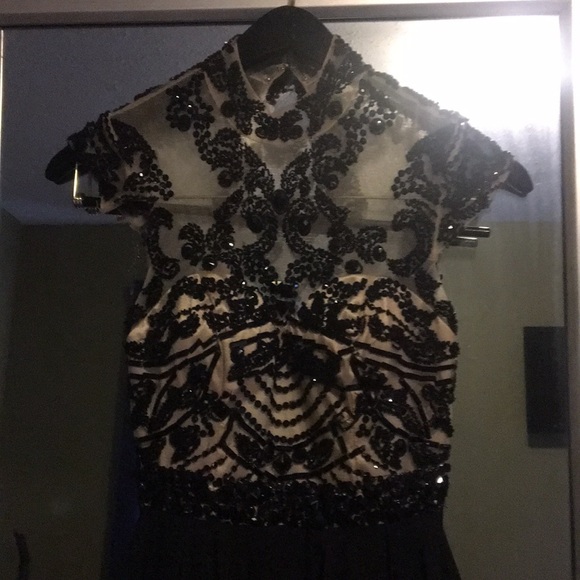 Sherri Hill Gown - Picture 3 of 4